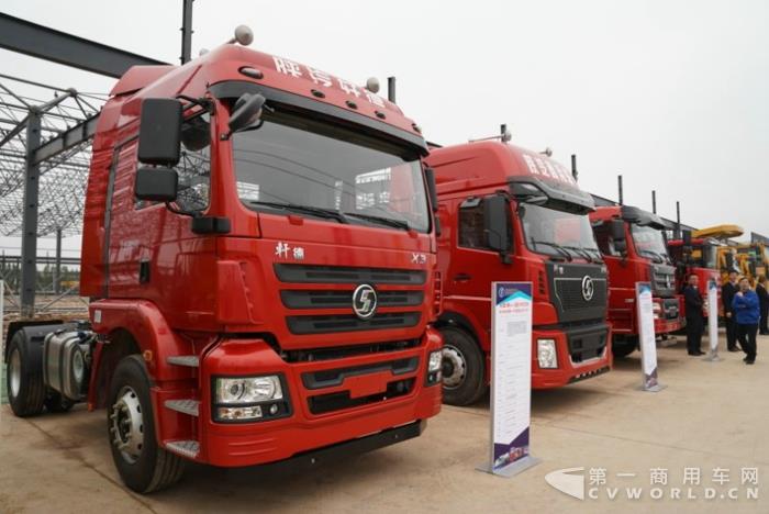 陕汽展车13.jpg