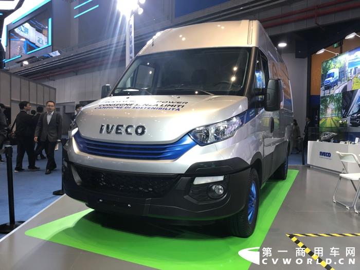 依维柯天然气车4.jpg