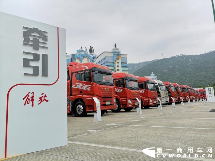 解放牵引车.jpg
