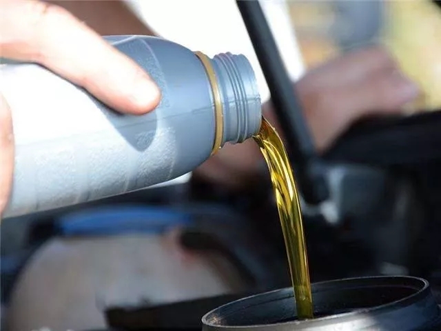 机油进水6.webp.jpg
