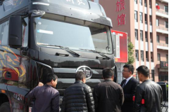 附件八：解放巡演新闻稿杭州站(1)520.png