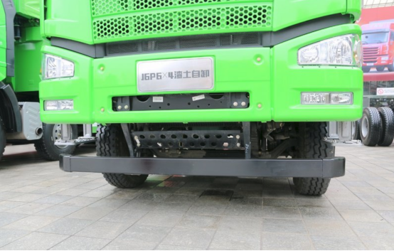 产品稿：解放J6P 6×4自卸车 城市两端 J6相连1301.png