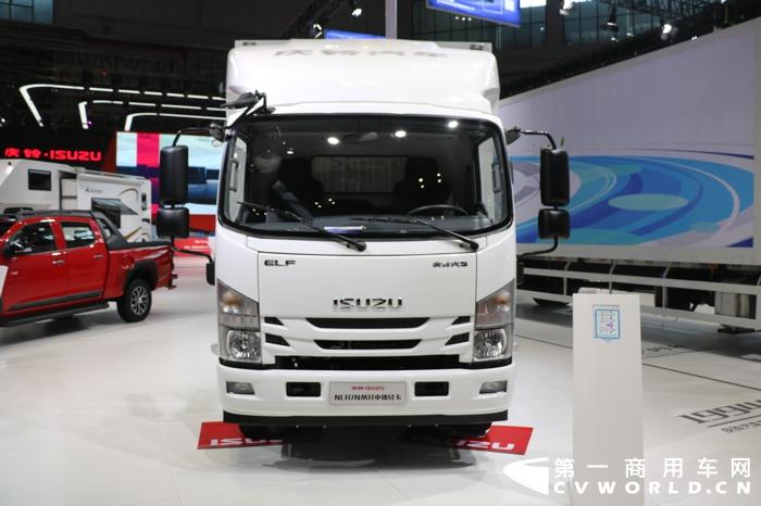 庆铃NLR NMR中体轻型商用车 (2).jpg