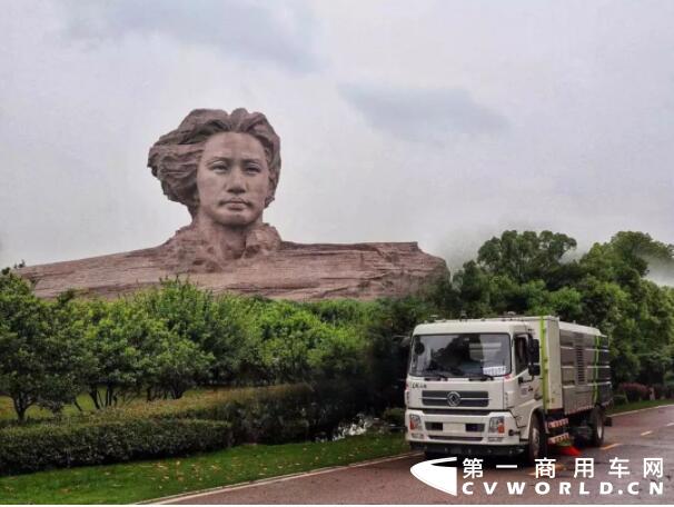 东风1.jpg