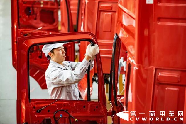 东风商用车6.jpg