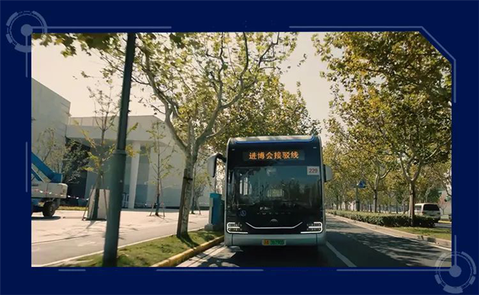 中华人民共和国交通运输部1月2日正式发布《安全文明出行》公益宣传片，宇通客车作为客车行业的引领者，受邀全程参与和支持宣传片的拍摄，携手交通运输部助阵公益宣传。