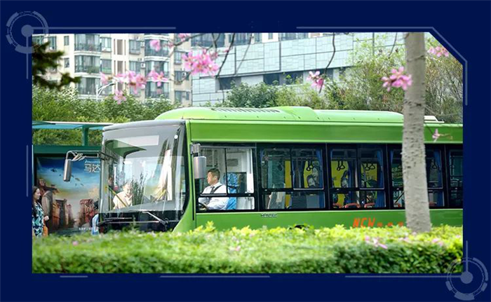 中华人民共和国交通运输部1月2日正式发布《安全文明出行》公益宣传片，宇通客车作为客车行业的引领者，受邀全程参与和支持宣传片的拍摄，携手交通运输部助阵公益宣传。