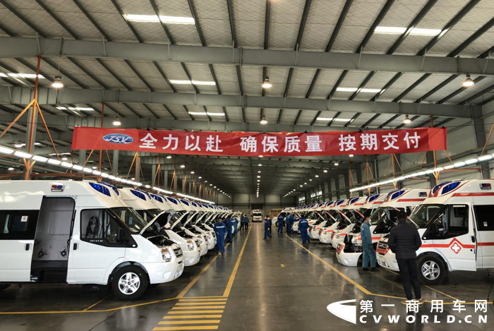2020年，武汉爆发出传染性极强的新型冠状病毒肺炎，据最新报道，截止1月30日10：12，国内疫情确诊病例7736例，疑似病例12167例，死亡170例。如此严峻的疫情情况让人揪心，当空气都会传染病毒的时候，普通救护车就已经不能胜任了，所以一台专用的负压救护车应该是怎样的呢？