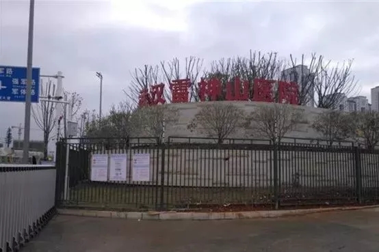 “若有战、召必回”“退役不褪色”……这些庄严的承诺回响在刘广涛的耳边。06年退役的老兵刘广涛这一次又挺身而出，义无反顾为抗击疫情作着自己的贡献，这一次他除了退伍老兵的身份，又多了一个新的身份“卡友”。
