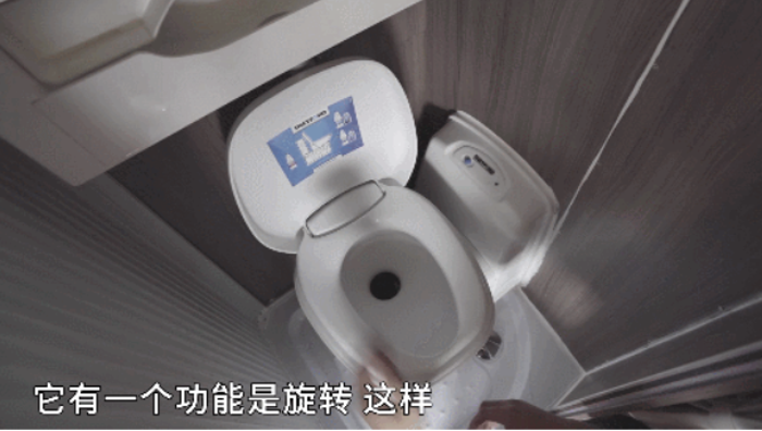 2019年7月，JH6+生活舱，首次面市即引发热议，不到48小时，曝光5000万量次。