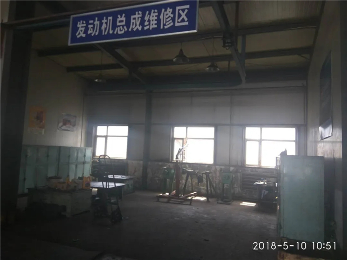 在黑龙江鸡西市有这样一家三一重卡服务站，凡是在他家服务站维修过的卡友，都会第二次、第三次、第N+1次去到他家维修，哪怕只是过去拧个螺丝、检查一下车辆异常。那到底有什么魔力能够吸引到这么多卡友好评呢？今日我们就特意采访了三一重卡鸡西市服务站站长邵金红，给我们介绍一下他们服务站的“特色服务”。