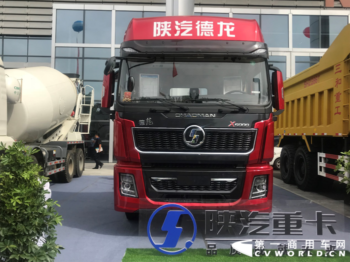 梁山专用车展13——陕汽德龙X5000.png