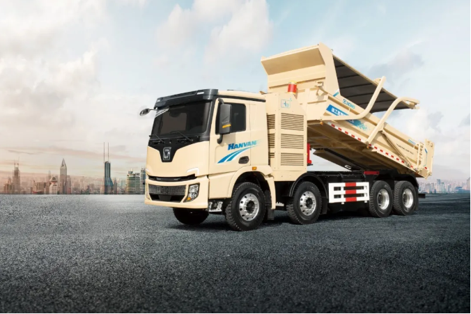 璀璨浦江，群雄闪耀。Bauma CHINA 2020，给了疫情之下的全球经济一剂强心针，是徐工高质量发展成果的集中展示，更是体现中国智造、中国人智慧的高光时刻。