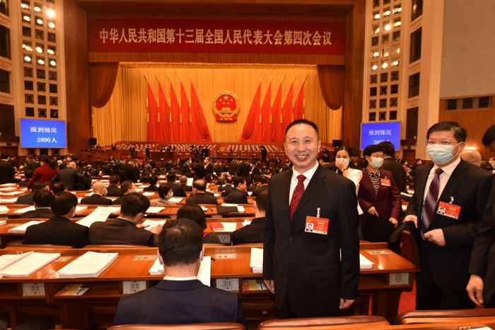2021年，作为“十四五”规划、开启全面建设社会主义现代化国家新征程、向第二个百年奋斗目标进军的开局之年，今年的两会也备受关注。
