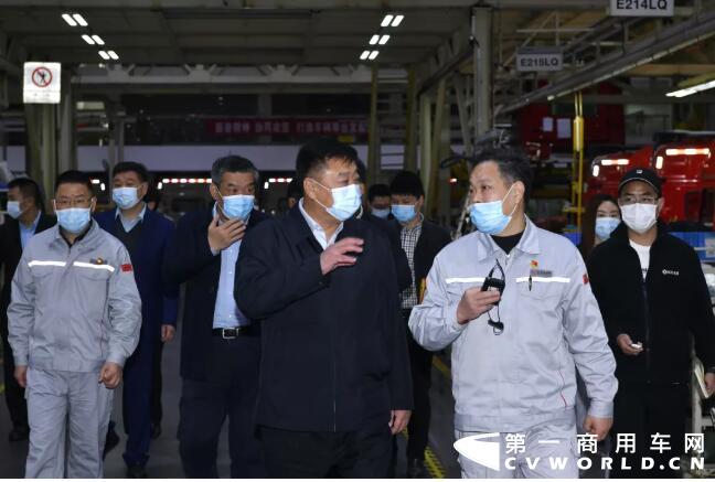 东风商用车3.jpg