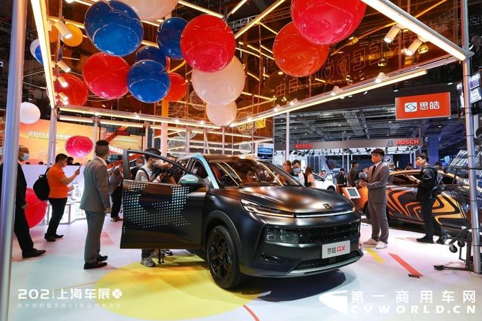 思皓QX 2.jpg