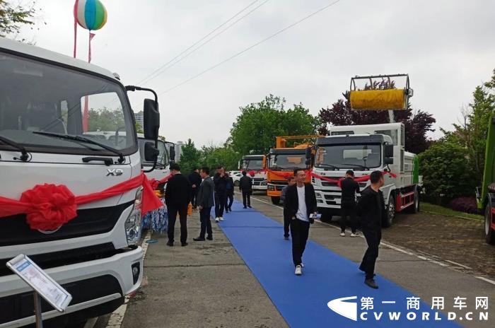 陕汽商用车7.webp.jpg