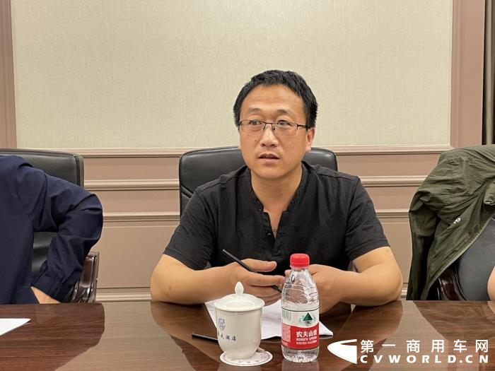 李东坡.JPG