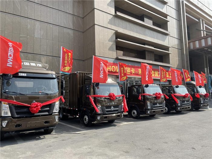 国六换车首选“沃”，HOWO轻卡国六车型长春持续火爆！ (2).png