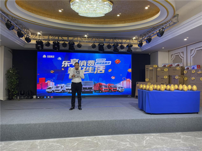 国六换车首选“沃”，HOWO轻卡国六车型长春持续火爆！ (5).png