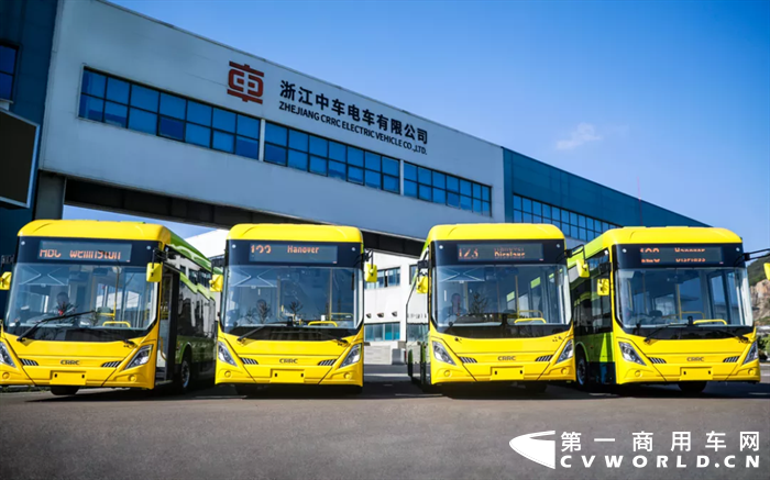 昨日，在“520”这具有特殊意义的日子里，中车电动出口新西兰惠灵顿高端纯电动新巴客发车仪式在宁波隆重举行，首批新巴客车辆将从宁波港“起航”，漂洋过海前往新西兰首都惠灵顿，与已经在惠灵顿运营多年的新巴客“会师”。这笔总价3.8亿元的订单是新西兰有史以来最大单笔纯电动巴士订单，由中车电动海外出口总部——浙江中车电车公司全新打造。