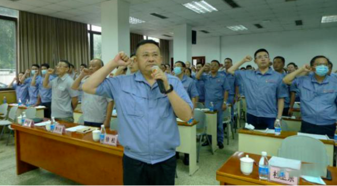 庆玲1.png