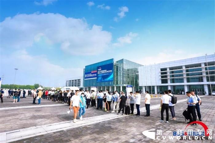 2021年7月7日—9日，2021北京国际道路运输、城市公交、旅游客运车辆及零部件展览会（简称“2021道路运输车辆展”）在中国国际展览中心（新馆）盛大举办，展出面积达30000平方米。