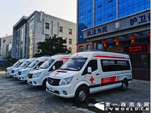 中国红十字基金会捐赠救护车驰援河南，首批已陆续抵达新乡！.jpg