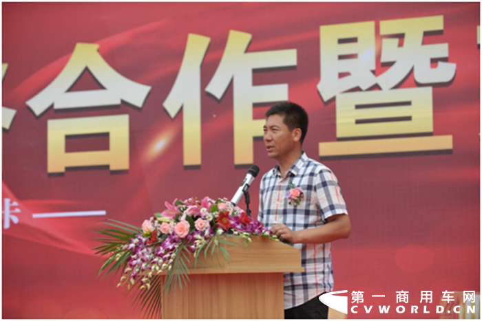 祥瑞之风，吹遍海城，凯歌嘹亮；百台大运，炫耀辽宁，英雄出征。