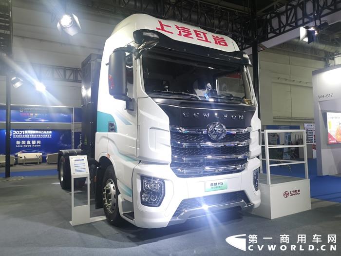 上汽红岩杰狮H6充换一体纯电动牵引车2.jpg