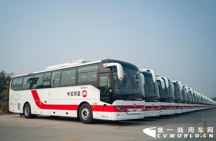 中通客车产品路线持续进阶、成果不断，走出了一条独具“中通特色”的创新发展之路。