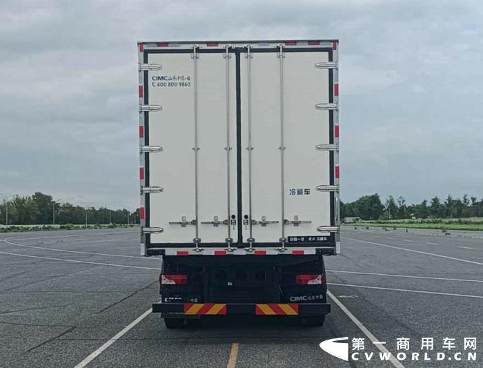 J7冷藏车CA5310XLCP77K24T4E6成都2.jpg