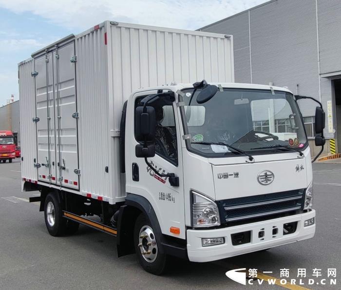 解放轻卡厢式运输车.jpg