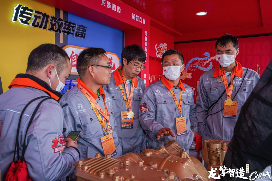 日前，东风中国卡车驾驶员大赛（第6季）暨东风阳光杯第2届全国商用车维修技能竞赛半决赛乐山站在峨眉山市金马物流园拉开序幕，龙擎品牌联合推广活动也于万众期待下正式开启。