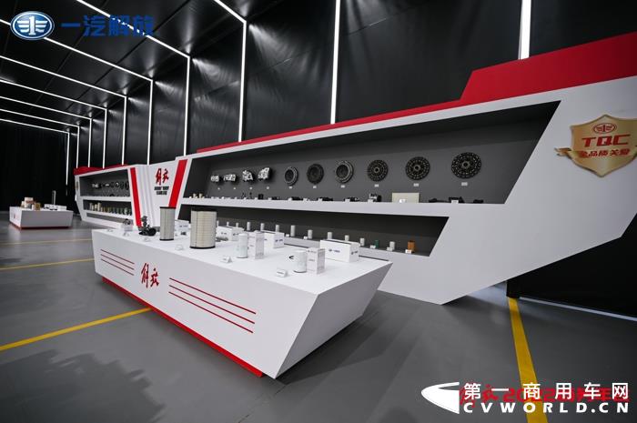 14.备品展区.jpg