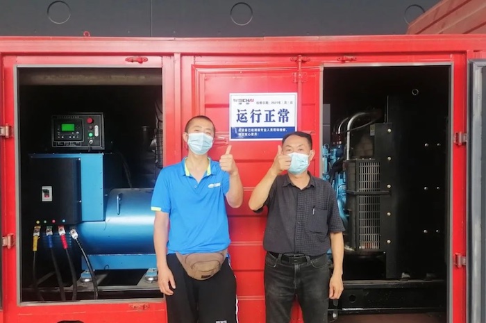 来自河南郑州的李老板，是潍柴发电产品的忠实客户，拥有多台潍柴发电产品。尤其是WP13发电动力，大多租赁给一些工厂、工程、展会等临时用电需求场所。在他眼里，潍柴WP13真不赖，关键时刻顶得住。