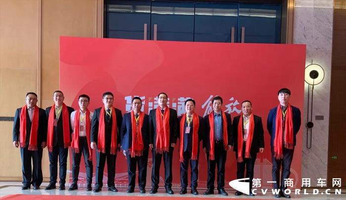 2022年1月20日，货满满与一汽解放战略合作签约仪式在山东潍坊隆重举行！