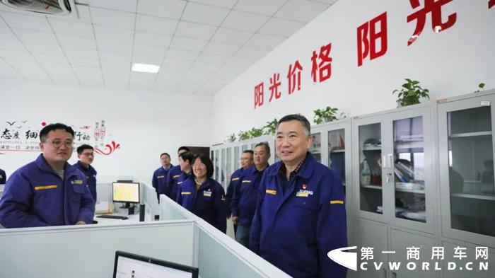 瑞雪迎春，起势冲锋，徐州制造基地已是一片昂扬澎湃。就在此刻，就在眼前，每一个徐汽人的拼搏无畏汇聚出2022的奔涌奋进的洪流。