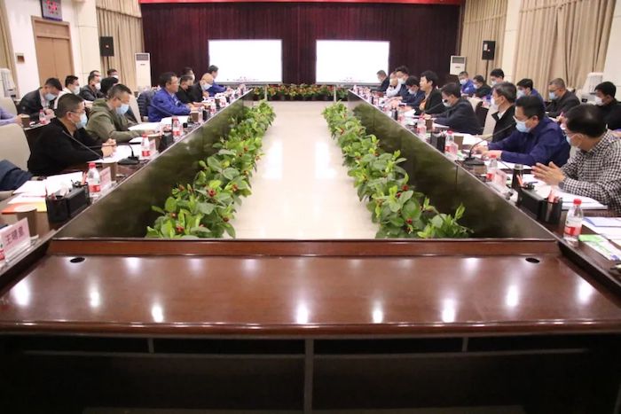 2022冬残奥会，新福特全顺福祉车大显身手。3月11日，自治区新能源计划工作协调会在北奔重汽召开。包头市政府党组成员王秀莲，青山区委书记丁凯，市发改委、工信局、财政局、生态环境局、交通局、交管支队相关领导，北奔重汽党委书记、董事长何清，中国兵器首席科学家周亚伟及华电内蒙古能源有限公司、包钢集团、包铝集团、北方联合电力有限责任公司、包头交投集团、包头市城管执法局环卫产业公司、九原（国际）物流园管委会、北京汇通天下物联科技有限公司、上海启源芯动力科技有限公司、内蒙古诚昊启元集团股份公司、包运物流有限公司等企业相关负责人参加会议。