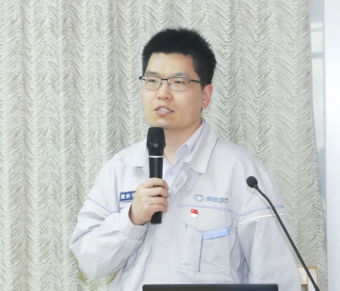 3月16日，新聘领导干部转身培训启动会在发动机事业部培训中心成功召开。