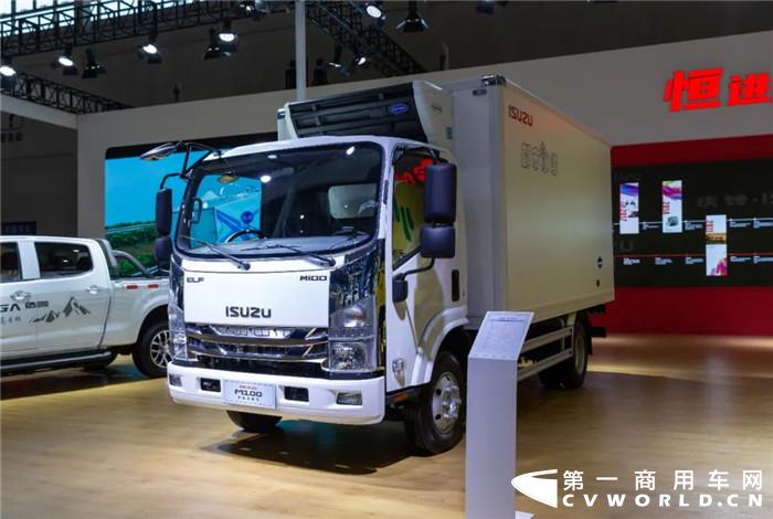 2022年3月，由第一商用车网举办的“谁是第一商用车”月度评选中，通过网站专题和微信投票的形式，庆铃五十铃M100国六双温冷藏车以高票当选“第一人气冷藏车”，再展城市冷链物流“急鲜锋”的魅力。