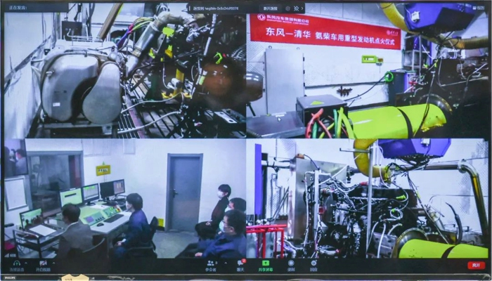 东风与清华联手 国内首台氨柴车用重型发动机成功点火.jpg
