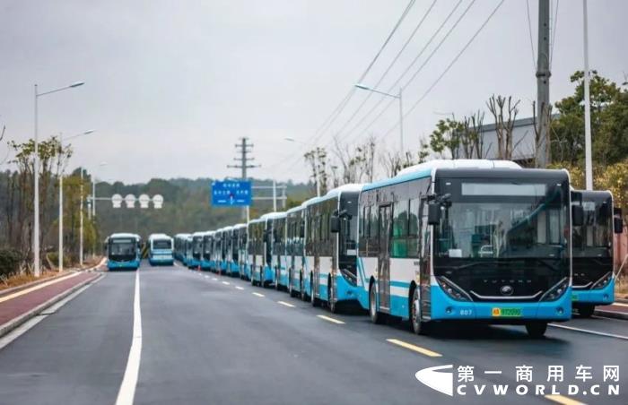 宇通客车2.jpg