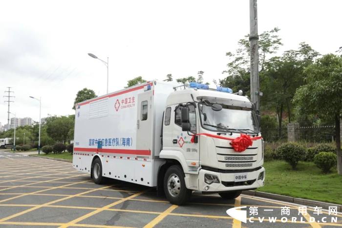 中车“医疗天团”批量交付海南中医院6.jpg