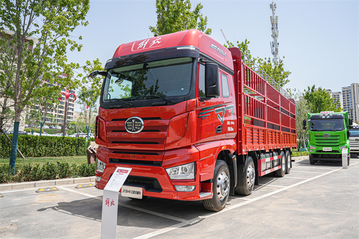 J7载货车.jpg