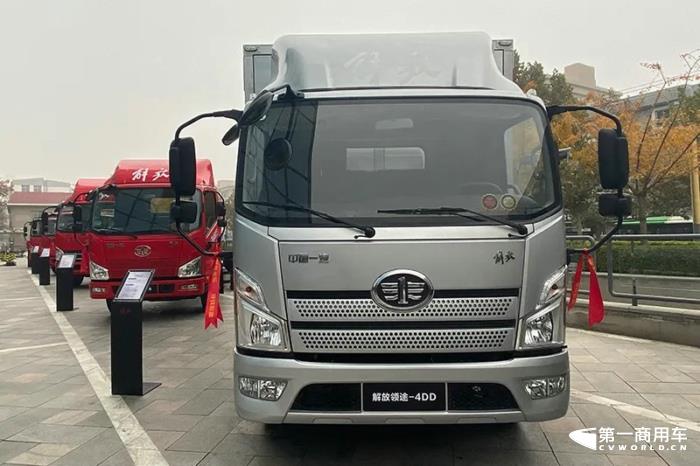 【第一商用车网 原创】作为卡车市场份额最大、竞争最为激烈的细分市场，轻卡对卡车市场的影响巨大。6月份，在重卡市场大降65%的情况下，卡车市场整体降幅能缩窄14个百分点，轻卡市“助力”不少，轻卡市场6月份同比下降20%，较前几月明显缩窄。