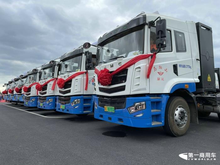 汉马纯电动牵引车3.jpg