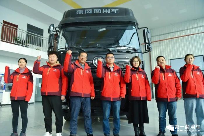 东风商用车“大干四季度 奋力夺市场”劳动竞赛启动以来，各单位立即行动、迅速落实、上下联动、同频共振，聚焦销量与份额提升、开源节流、质量管控等方面，积极开展形式多样、内容丰富的活动，不断推动劳动竞赛工作引向深入。