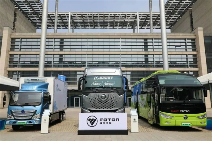 11月8日，北汽福田、百胜中国、空气产品公司在第五届中国国际进口博览会上，签署战略合作协议。