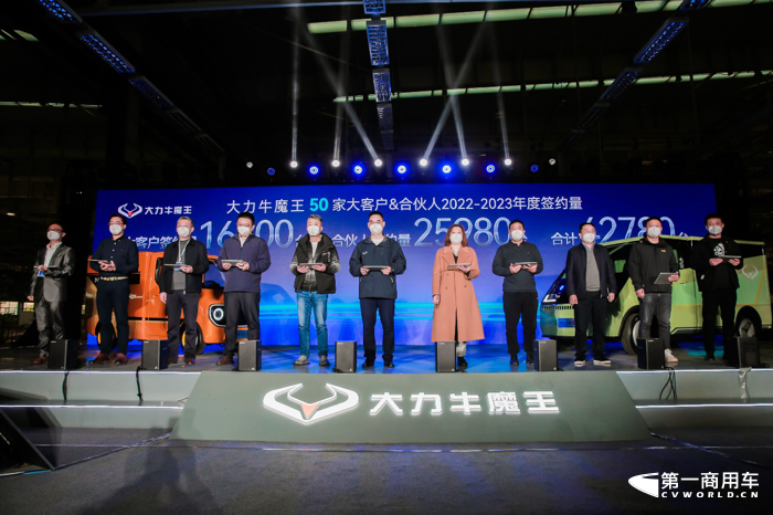 这是一个中国新能源汽车全球领跑的时代，也是物流行业发展迅猛的时代，两个上升行业的叠加驱动着新能源物流车迭代升级。